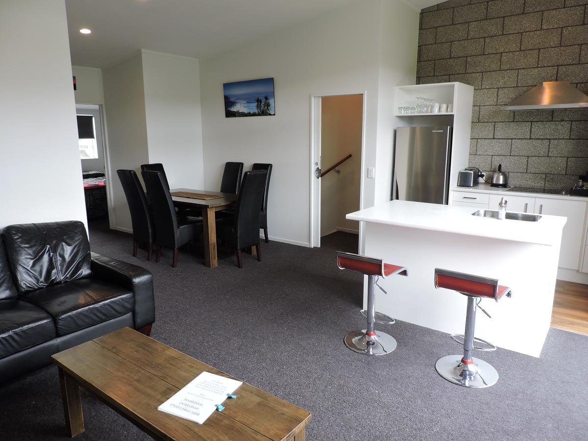 Rimu Park Lodge オハクネ エクステリア 写真